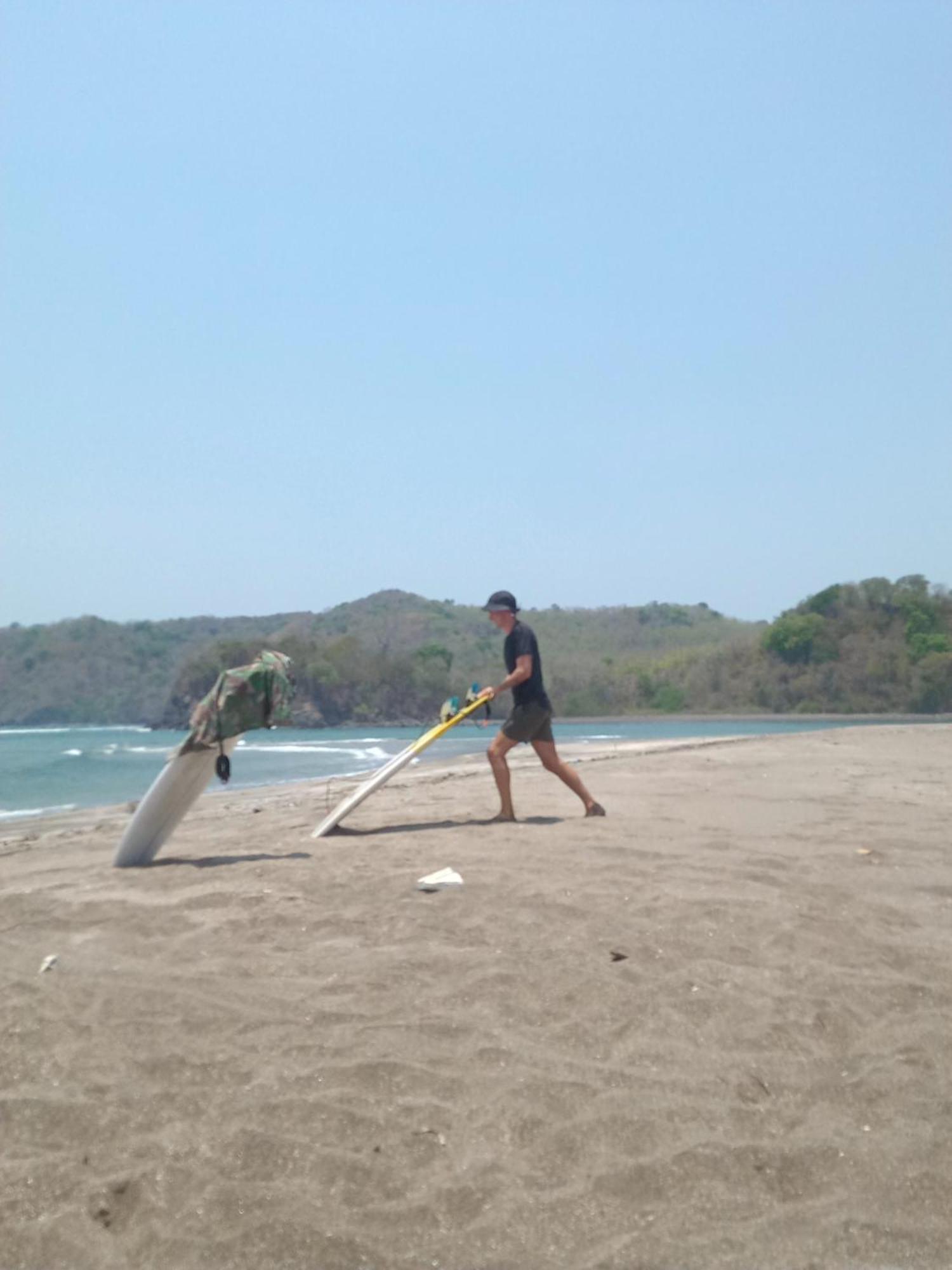 Privatunterkunft Hendro's Surf Camp Pulau Merah *